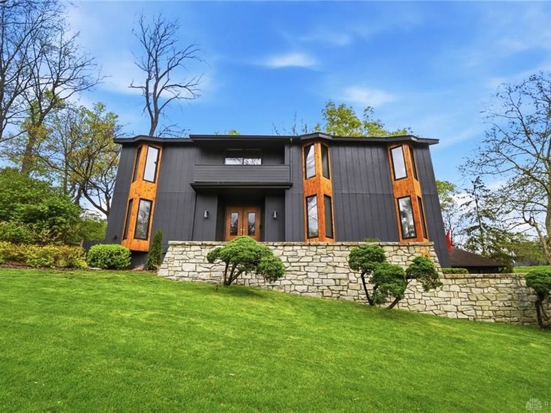 5082 Jameswood Circle, Kettering, OH 45429 Photo 4