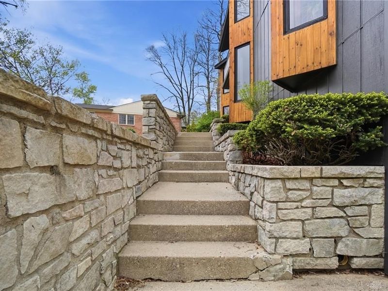 5082 Jameswood Circle, Kettering, OH 45429 Photo 5