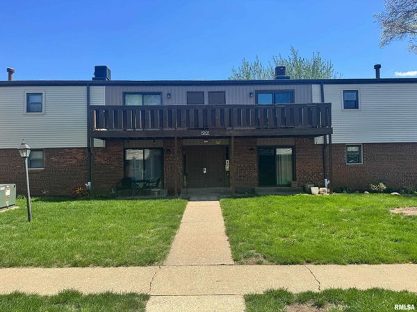 1901 Jeanette Lane, Unit 6, Springfield, IL 62702