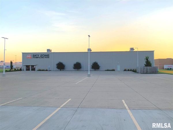 3454 LIBERTY Drive, Springfield, IL 62704