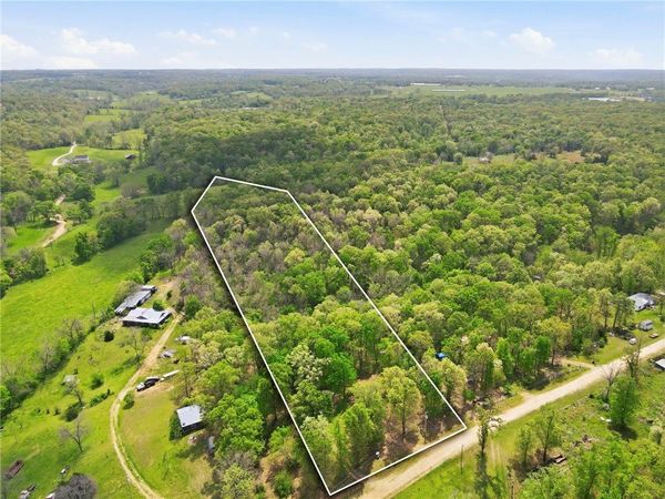 15435 Realtree Road, Gravette, AR 72736