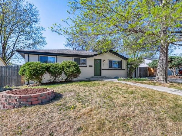 900 Essex Drive, Denver, CO 80229