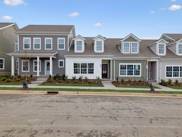 3215 Tasker Dr, Antioch, TN 37013