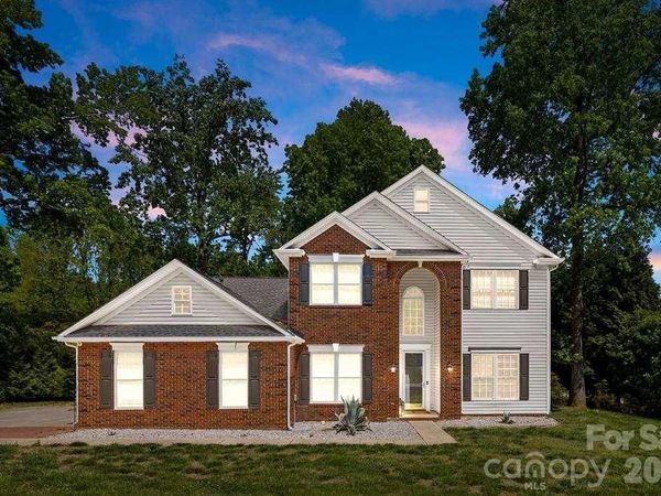 7536 Hannah Alexander Lane , Mint Hill, NC 28227