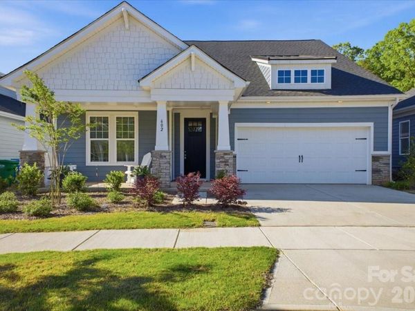 602 Banter Lane , Cramerton, NC 28032