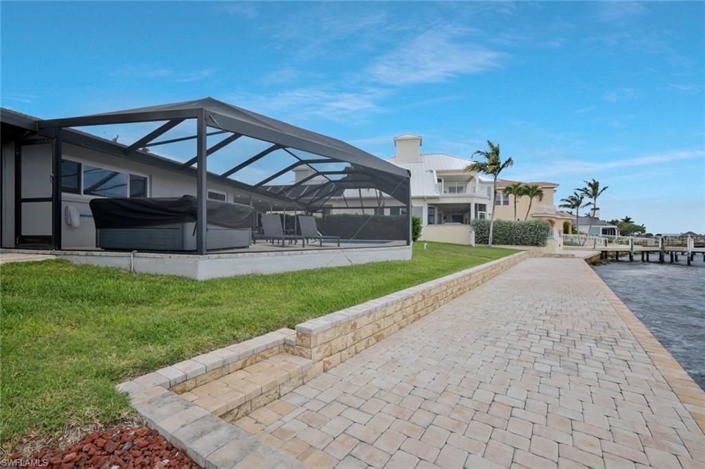 3111 SE 22nd Pl, Cape Coral, FL 33904 Photo