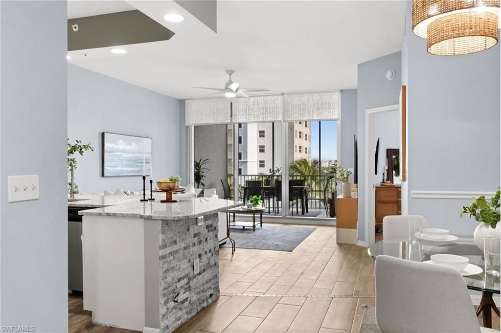 470 Launch Cir, Unit V503, Naples, FL 34108 Main Photo