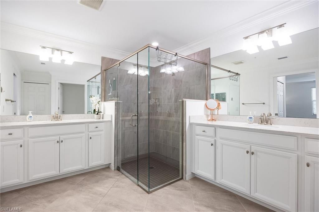 12019 Hawthorn Lake Dr, Unit 101, Fort Myers, FL 33913 Photo