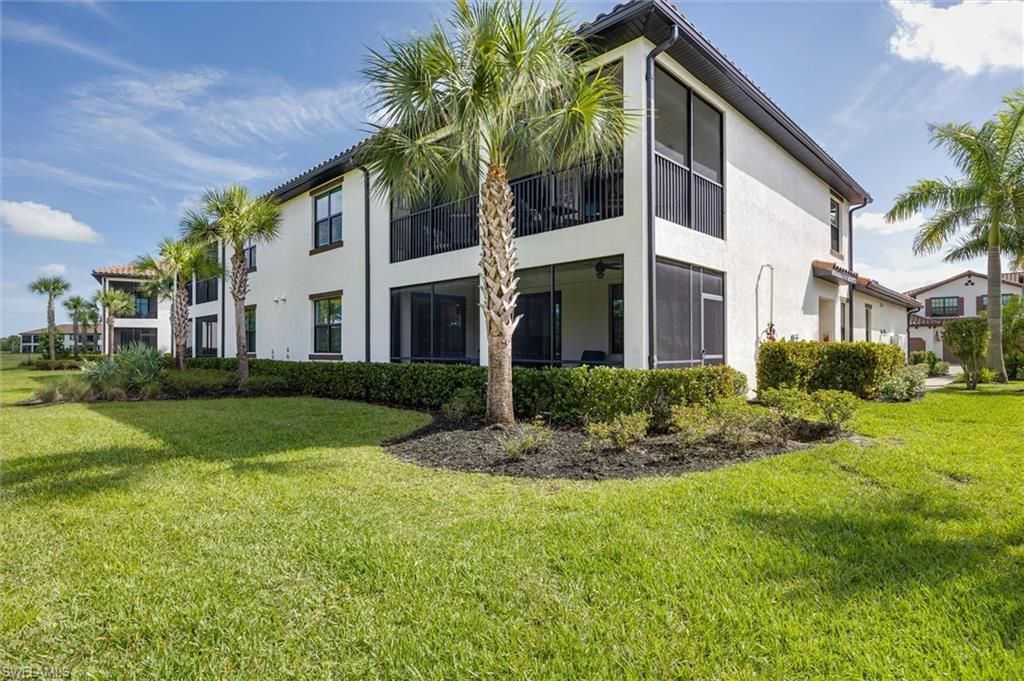 12019 Hawthorn Lake Dr, Unit 101, Fort Myers, FL 33913 Photo