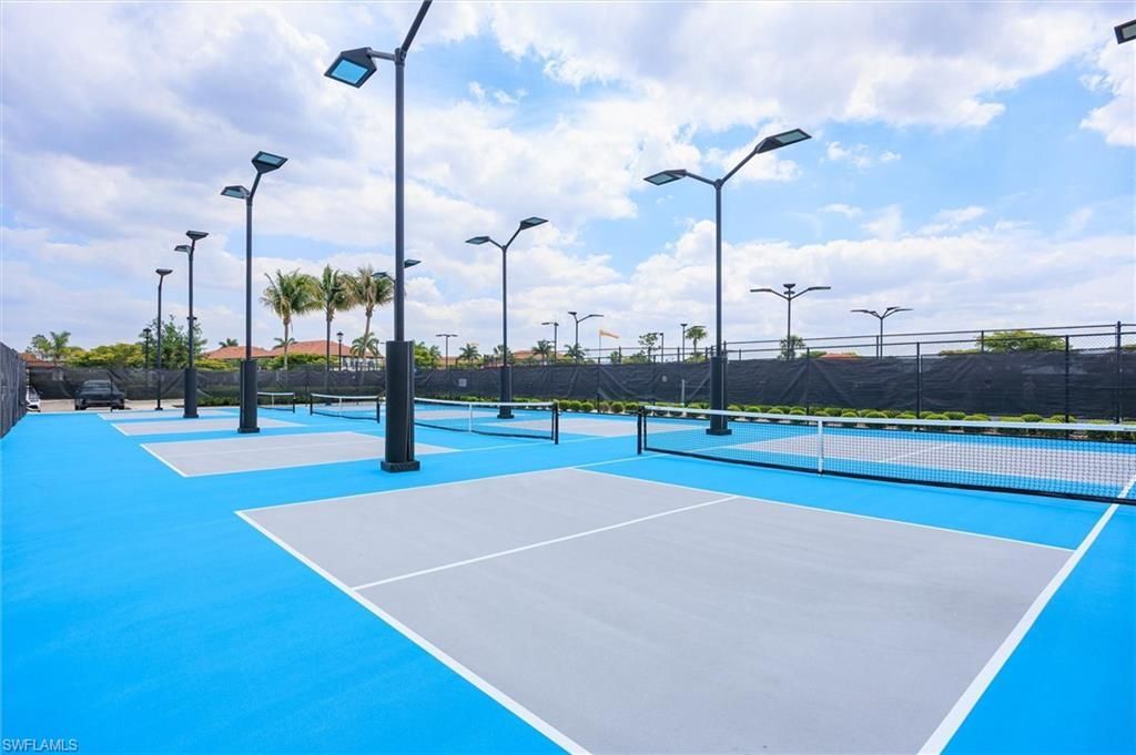 12019 Hawthorn Lake Dr, Unit 101, Fort Myers, FL 33913 Photo