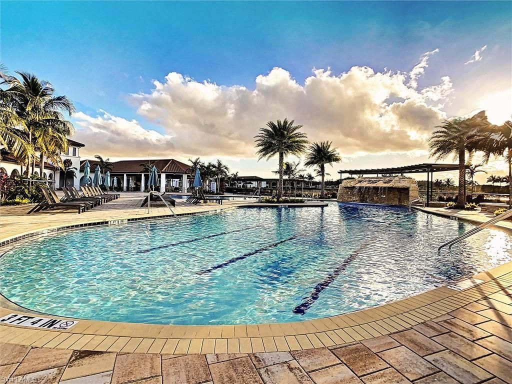 12019 Hawthorn Lake Dr, Unit 101, Fort Myers, FL 33913 Photo