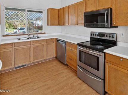 218 Poppy Hills Drive, Fernley, NV 89408 Photo