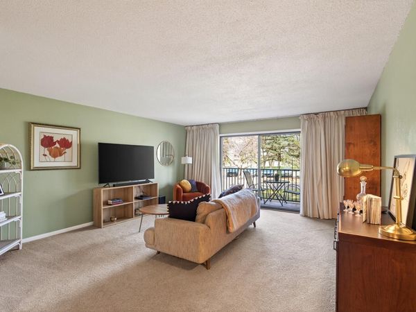 2200 Nevada Avenue S, Unit 114, Saint Louis Park, MN 55426