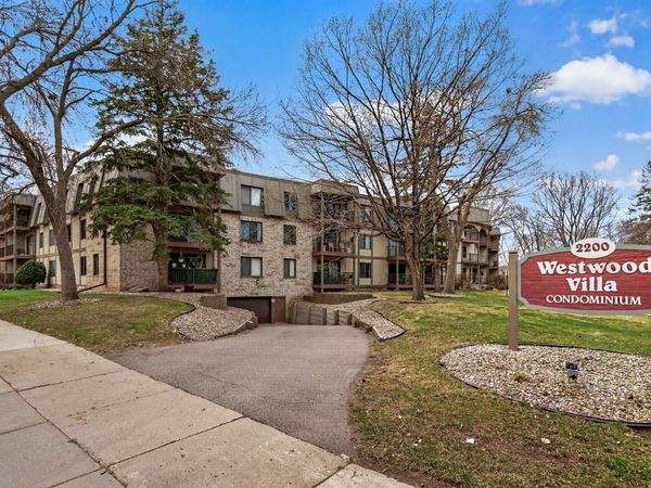 2200 Nevada Avenue S, Unit 114, Saint Louis Park, MN 55426