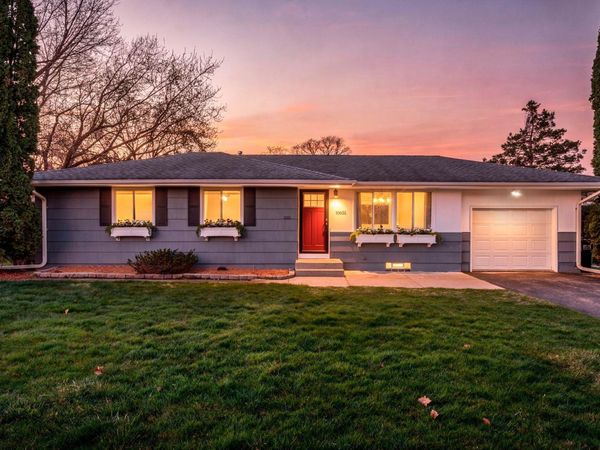 10631 Xavier Avenue S, Bloomington, MN 55437