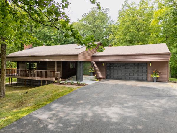 3711 Golf Course Road , Grand Rapids, MN 55744