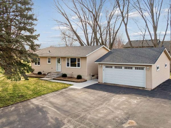 319 Walnut Avenue SW, Saint Michael, MN 55376