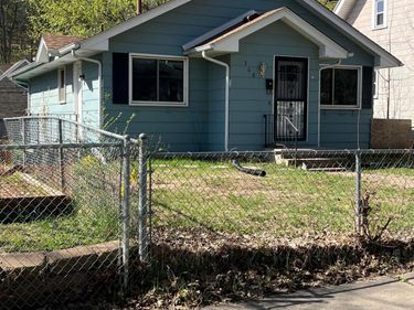 368 Sidney Street E, Saint Paul, MN 55107