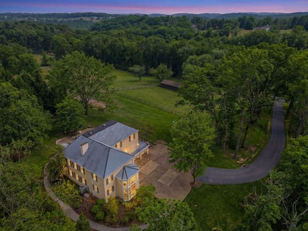 73 Stonedale Road , Sewickley, PA 15143