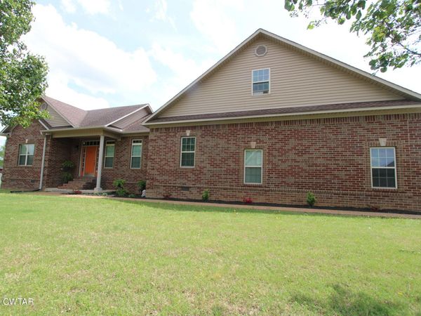 2012 Chickadee Drive , Milan, TN 38358