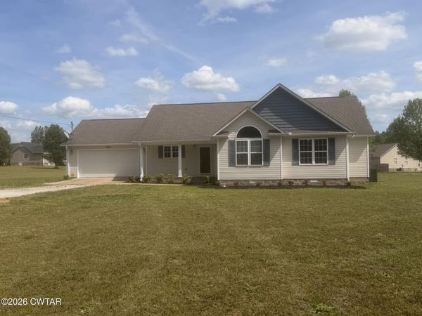 3180 State Route 200 , Henderson, TN 38340