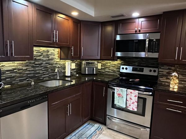 3121 NE 51st Street, Unit 103e, Fort Lauderdale, FL 33308