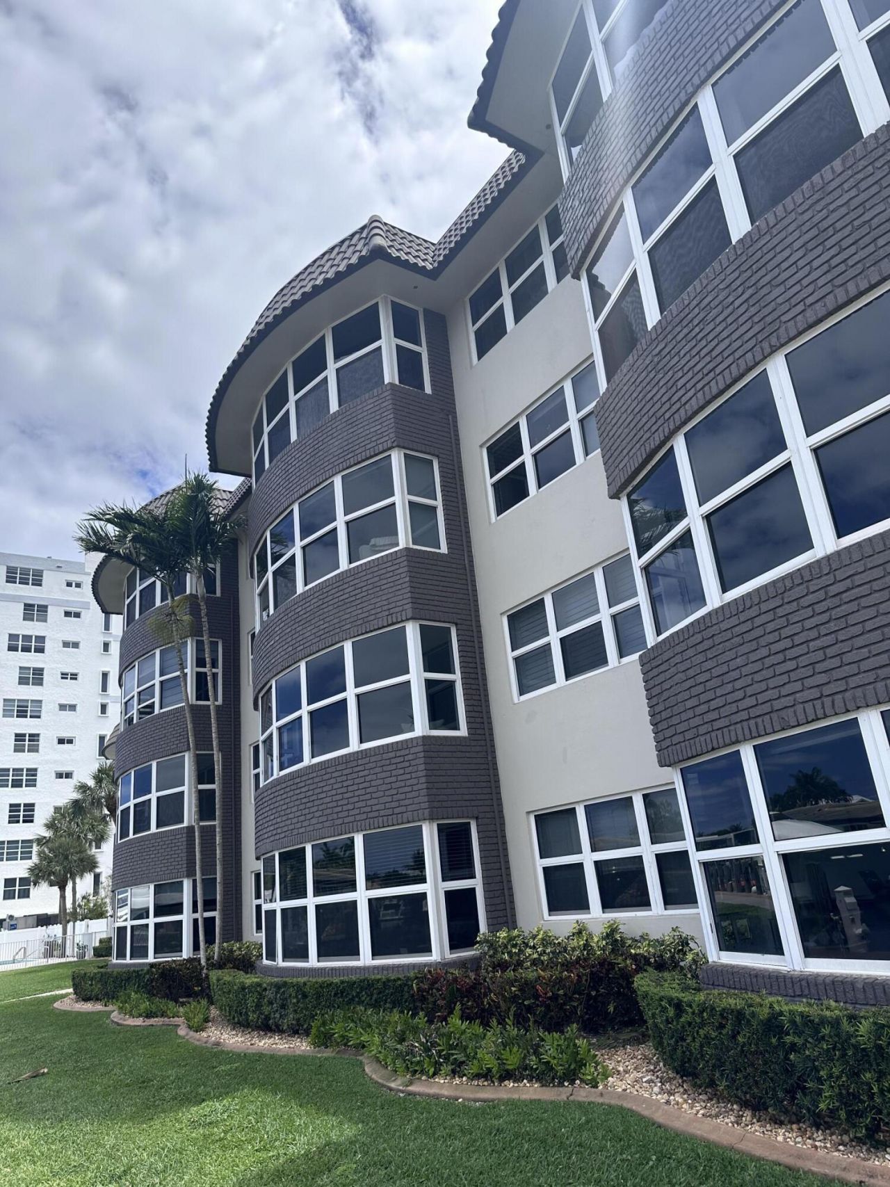 3121 NE 51st Street, Unit 103e, Fort Lauderdale, FL 33308 Photo