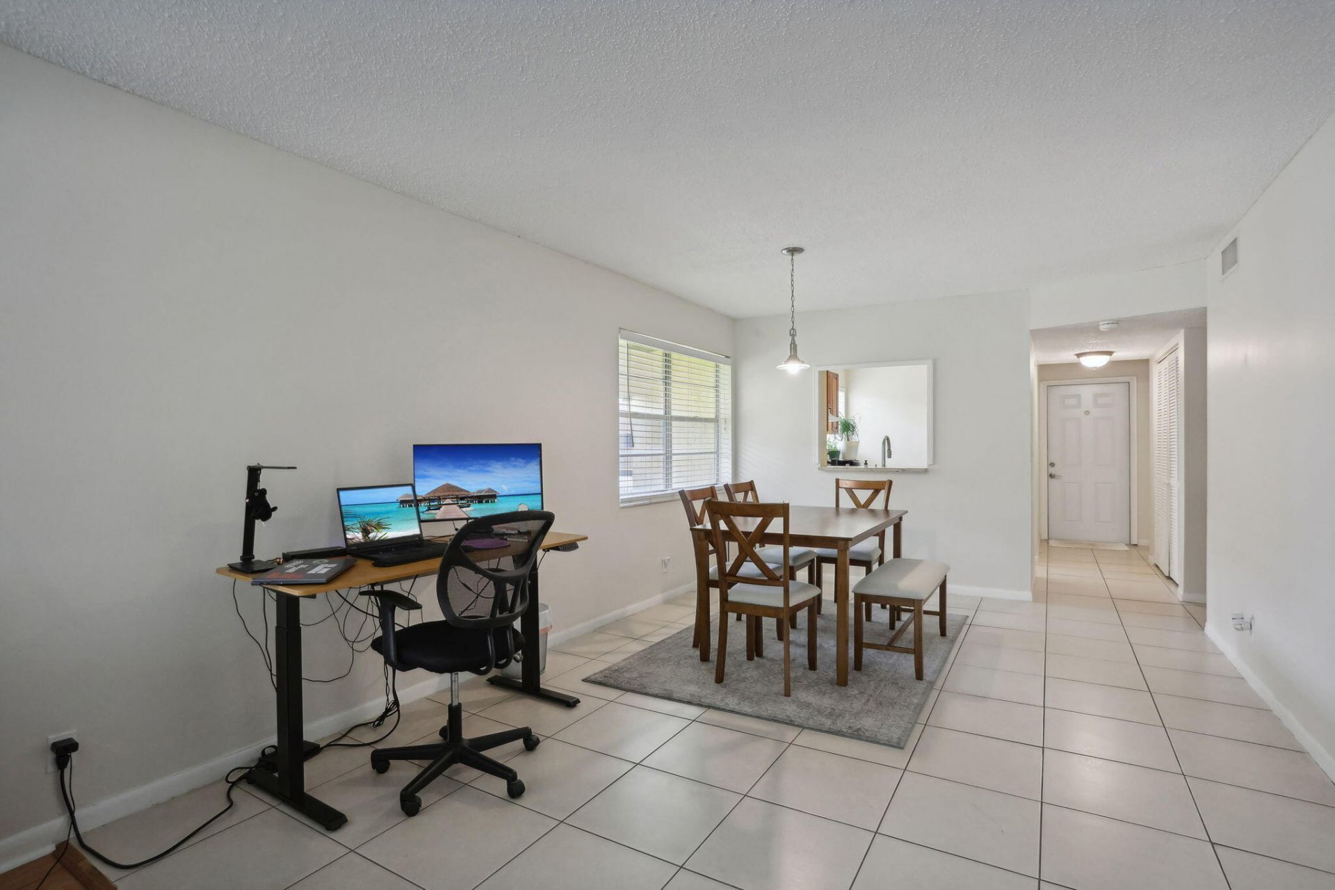 2825 SW 22nd Avenue, Unit 201, Delray Beach, FL 33445 Photo