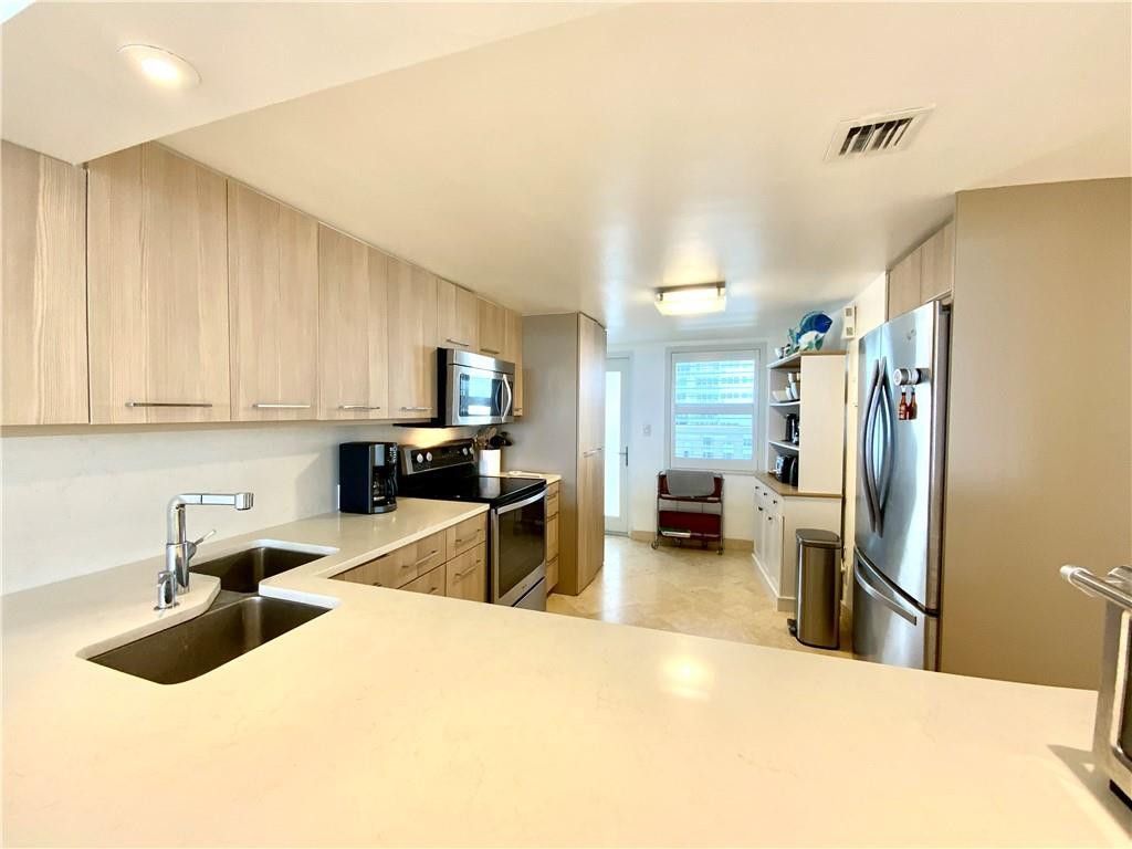 2000 S Ocean Drive, Unit 808, Fort Lauderdale, FL 33316 Photo