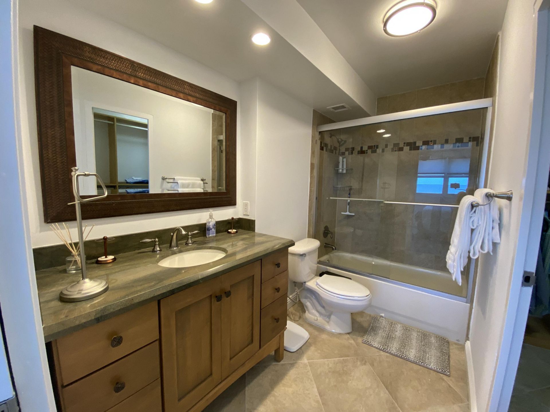 2000 S Ocean Drive, Unit 808, Fort Lauderdale, FL 33316 Photo