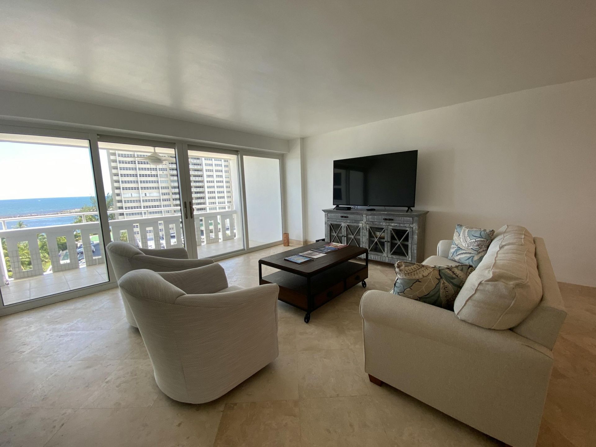 2000 S Ocean Drive, Unit 808, Fort Lauderdale, FL 33316 Photo
