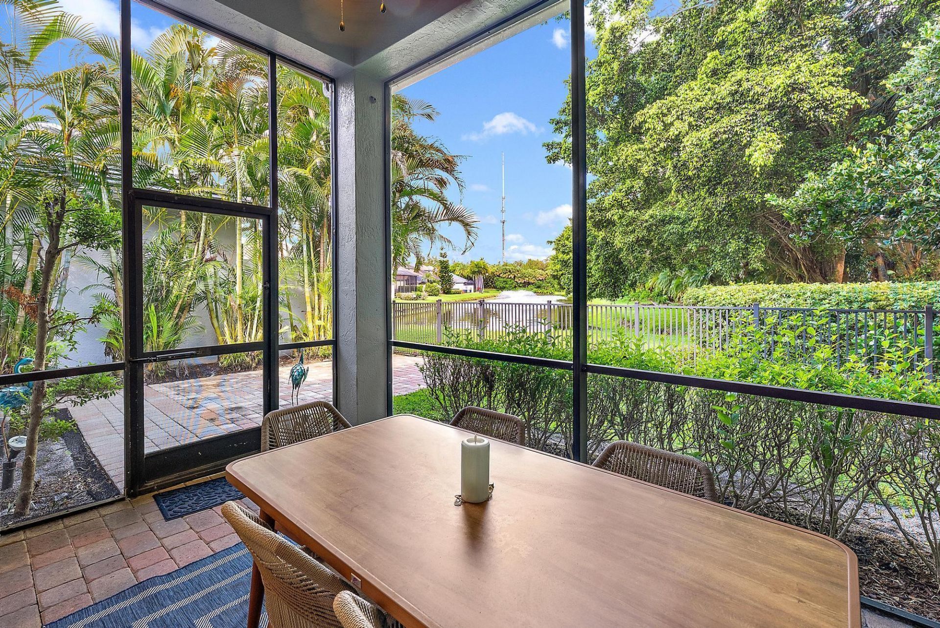 9052 Sand Pine Lane, West Palm Beach, FL 33412 Photo