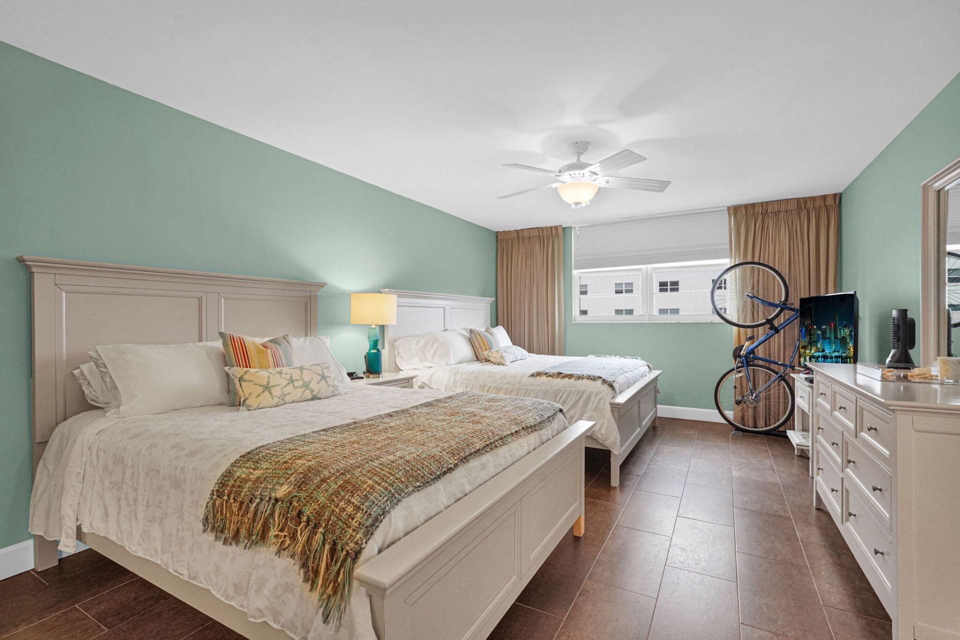 1701 S Ocean Drive, Unit 203, Hollywood, FL 33019 Photo