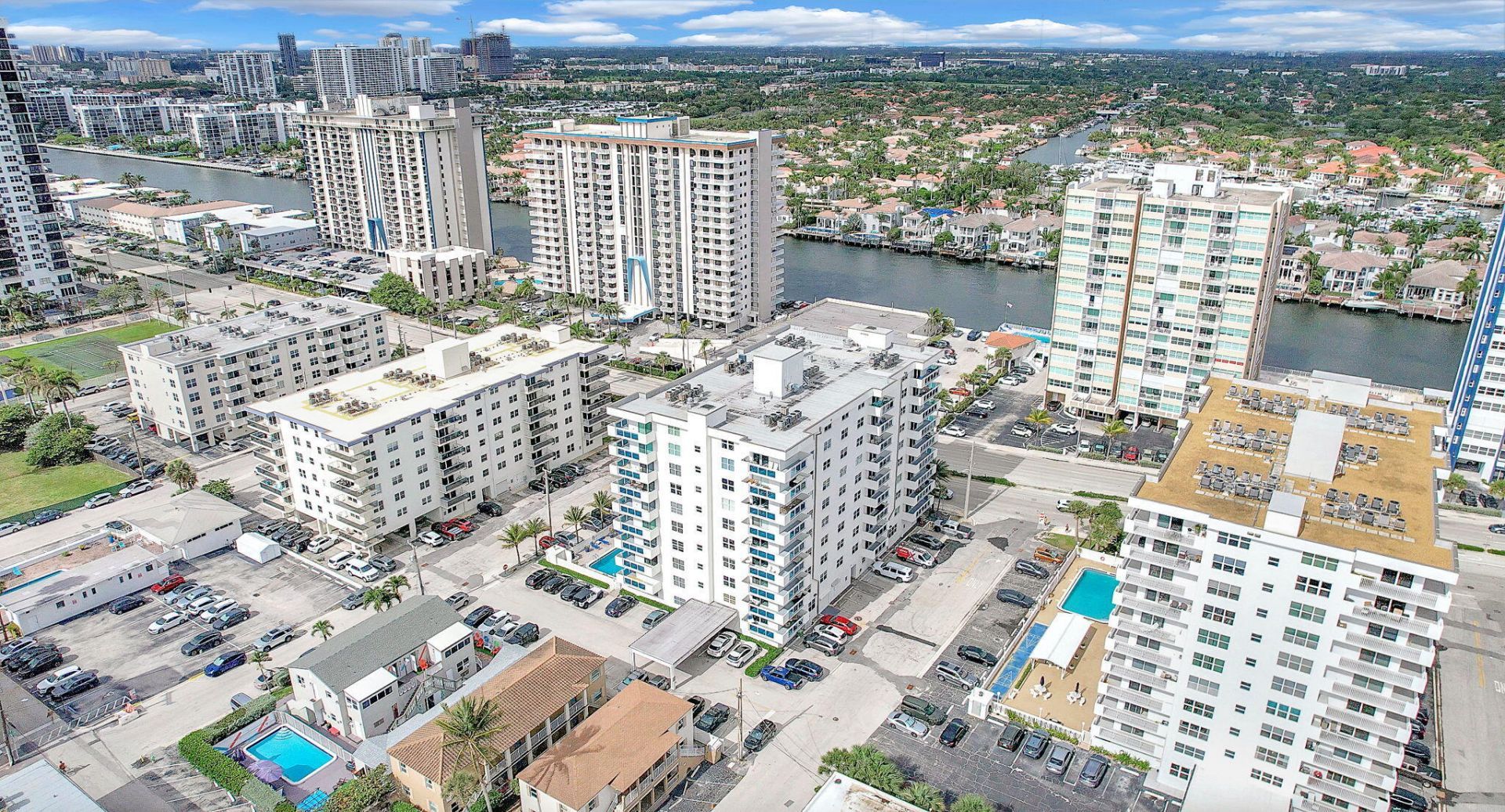 1701 S Ocean Drive, Unit 203, Hollywood, FL 33019 Photo