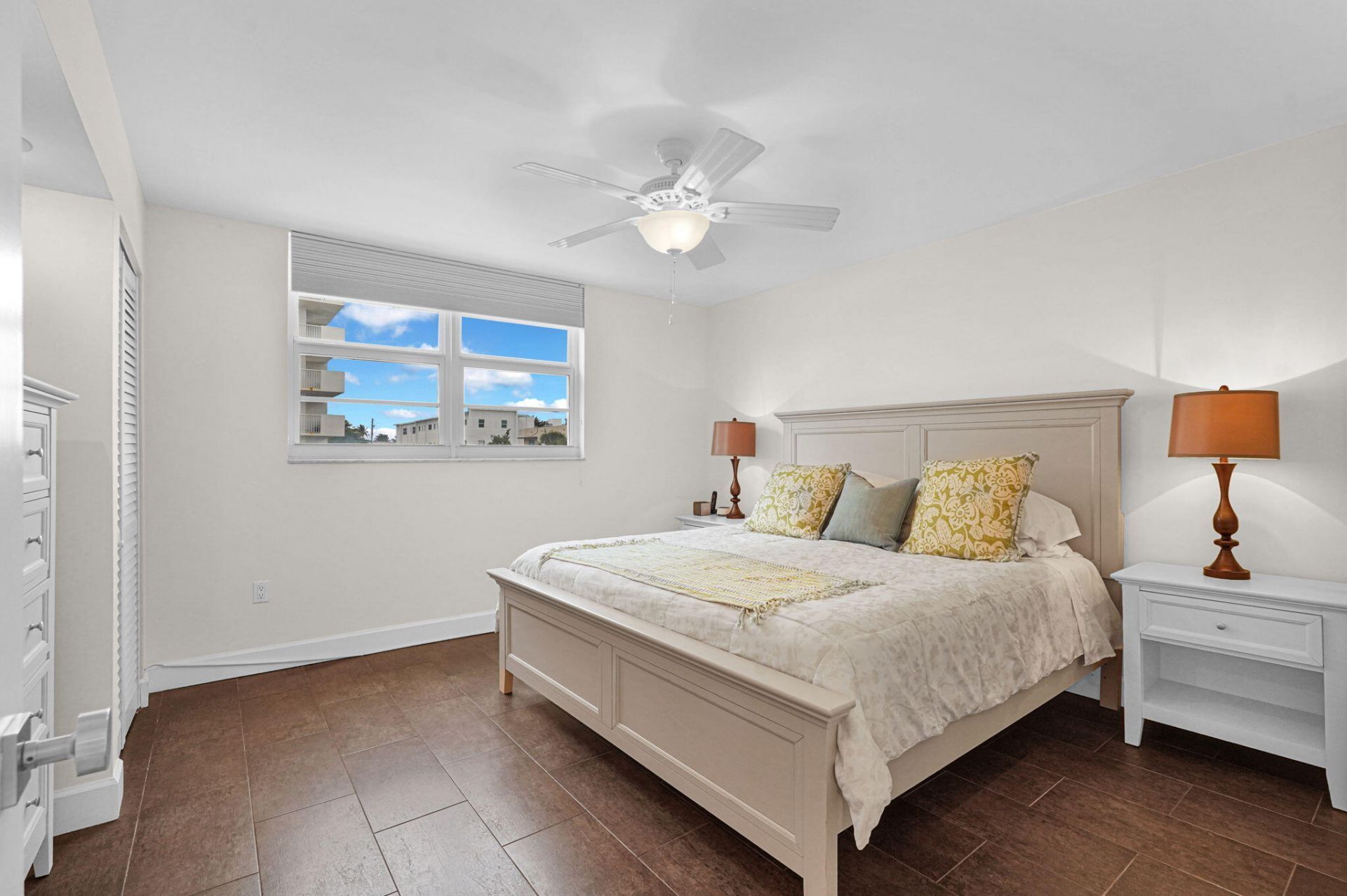 1701 S Ocean Drive, Unit 203, Hollywood, FL 33019 Photo