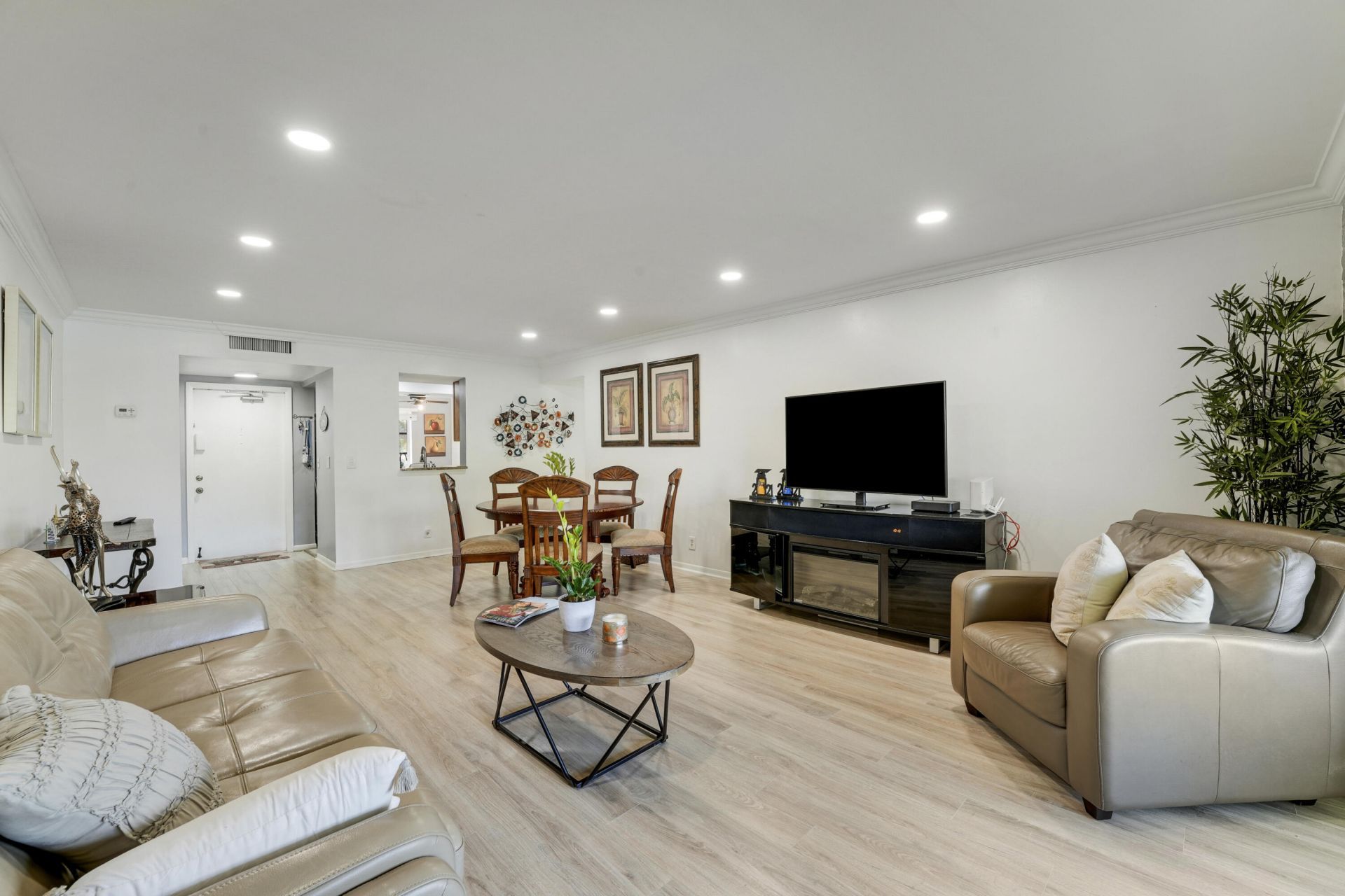 14849 Cumberland Drive, Unit 2070, Delray Beach, FL 33446 Photo