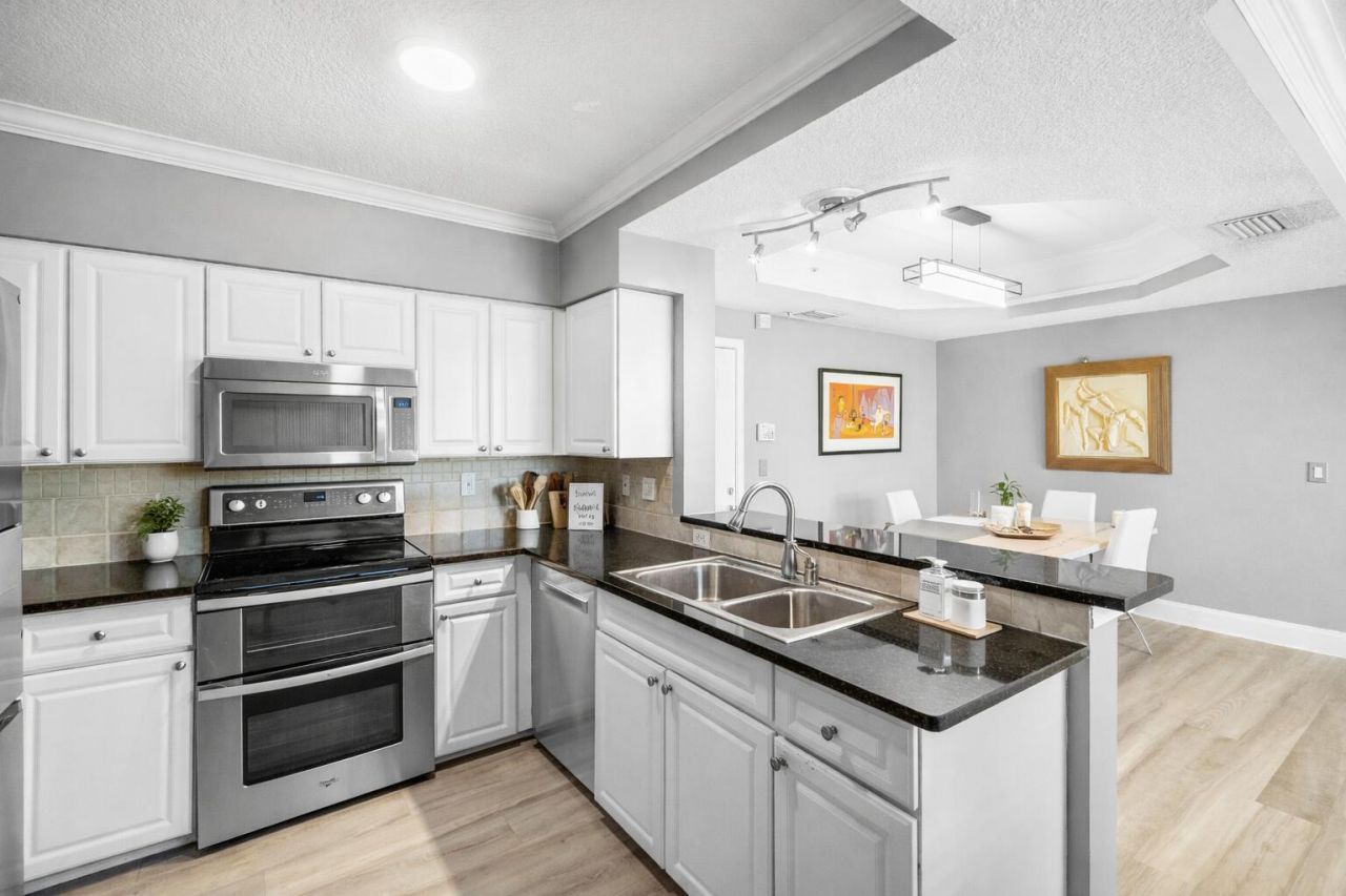 2052 Alta Meadows Lane, Delray Beach, FL 33444 Photo