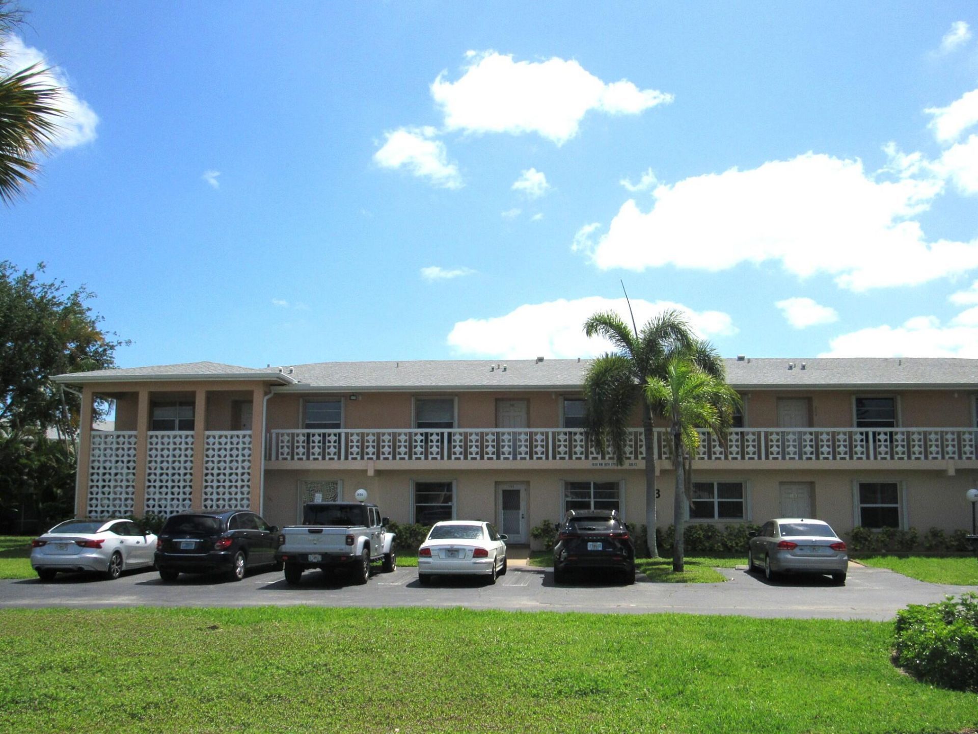 1830 NW 18th Street, Unit 201, Delray Beach, FL 33445 Photo