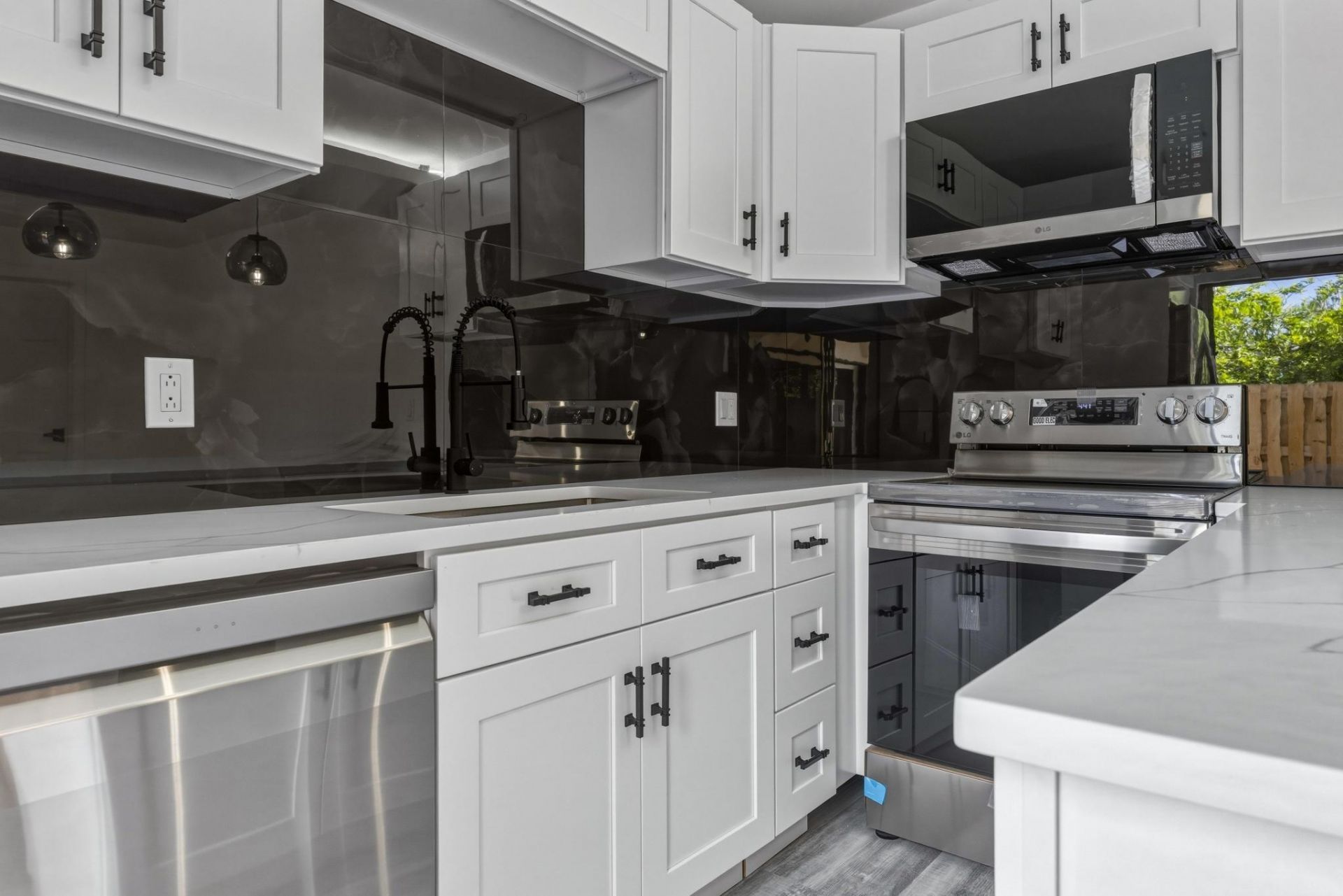 107 Lake Arbor Drive, Palm Springs, FL 33461 Photo