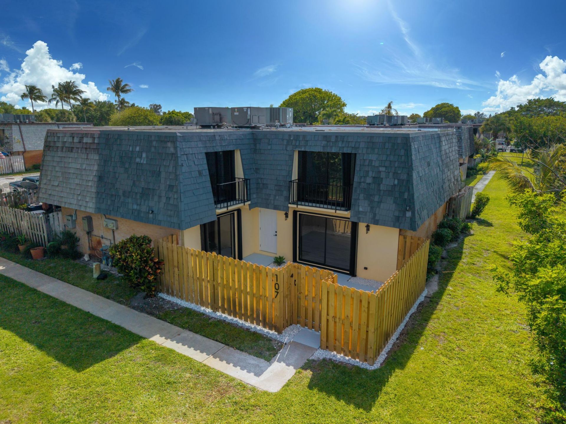 107 Lake Arbor Drive, Palm Springs, FL 33461 Photo