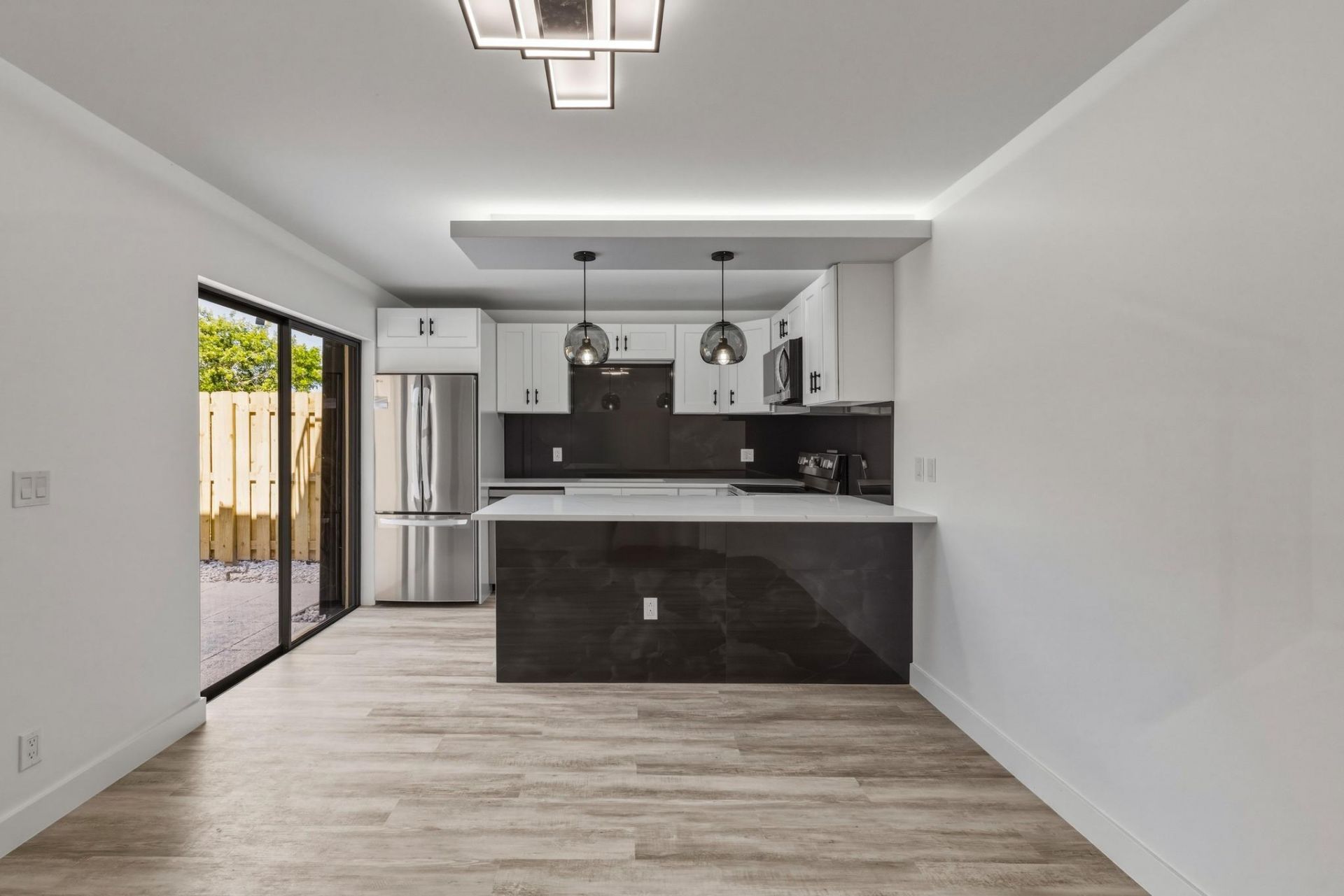 107 Lake Arbor Drive, Palm Springs, FL 33461 Photo