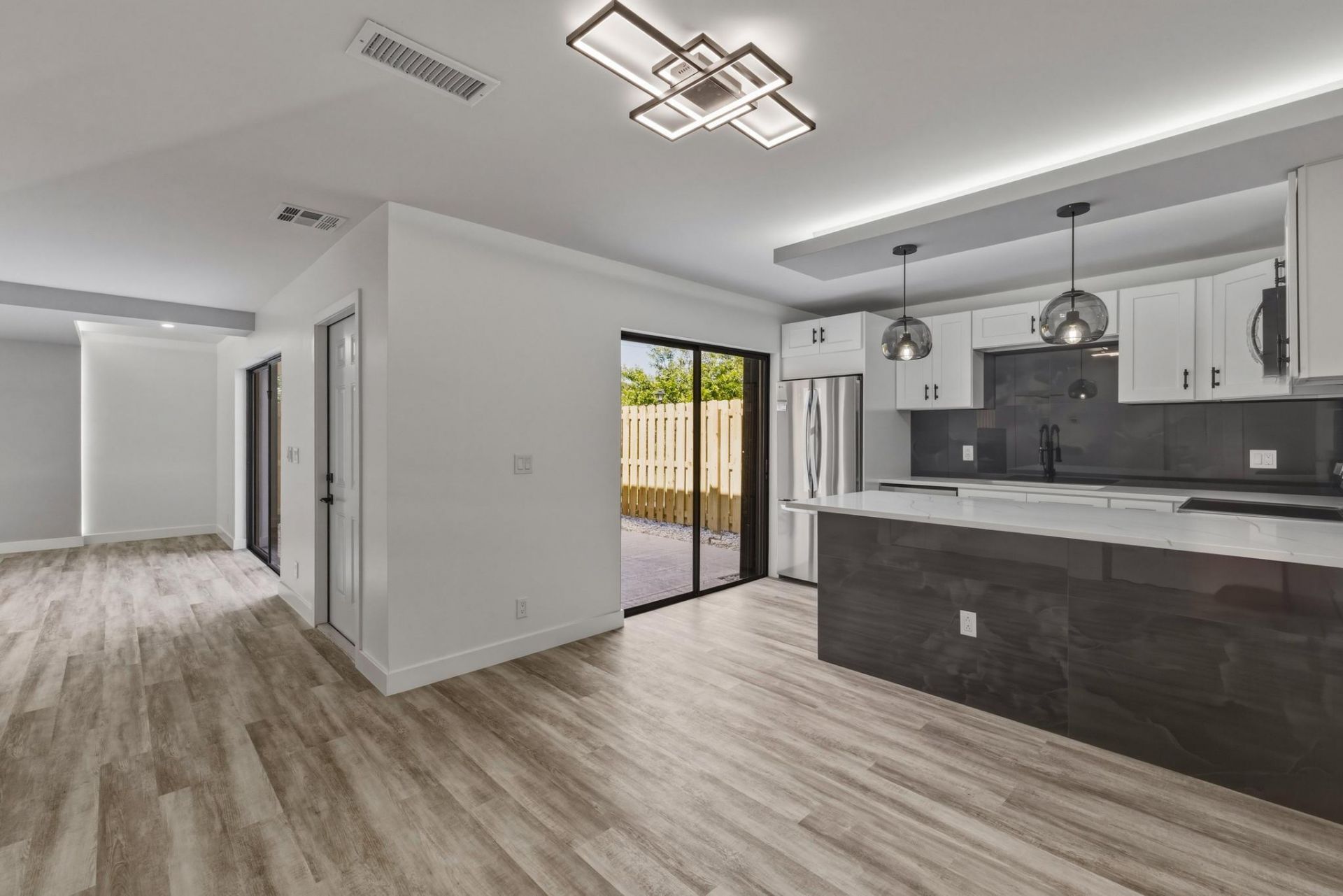 107 Lake Arbor Drive, Palm Springs, FL 33461 Photo