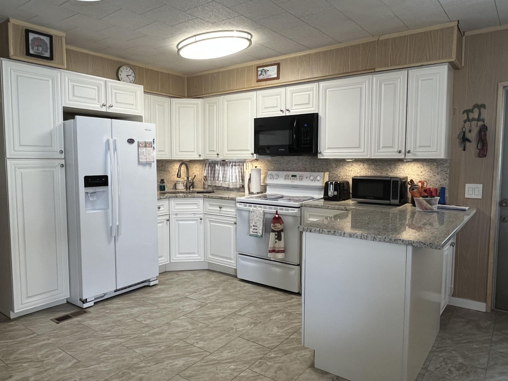 8510 SW 18th Place, Davie, FL 33324 Photo