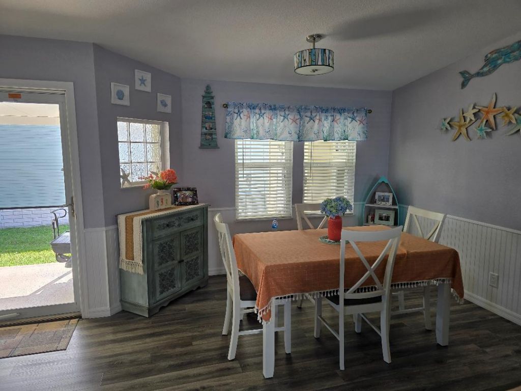 337 Seahorse Terrace, Fort Pierce, FL 34982 Photo