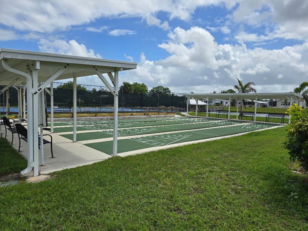 337 Seahorse Terrace, Fort Pierce, FL 34982 Photo