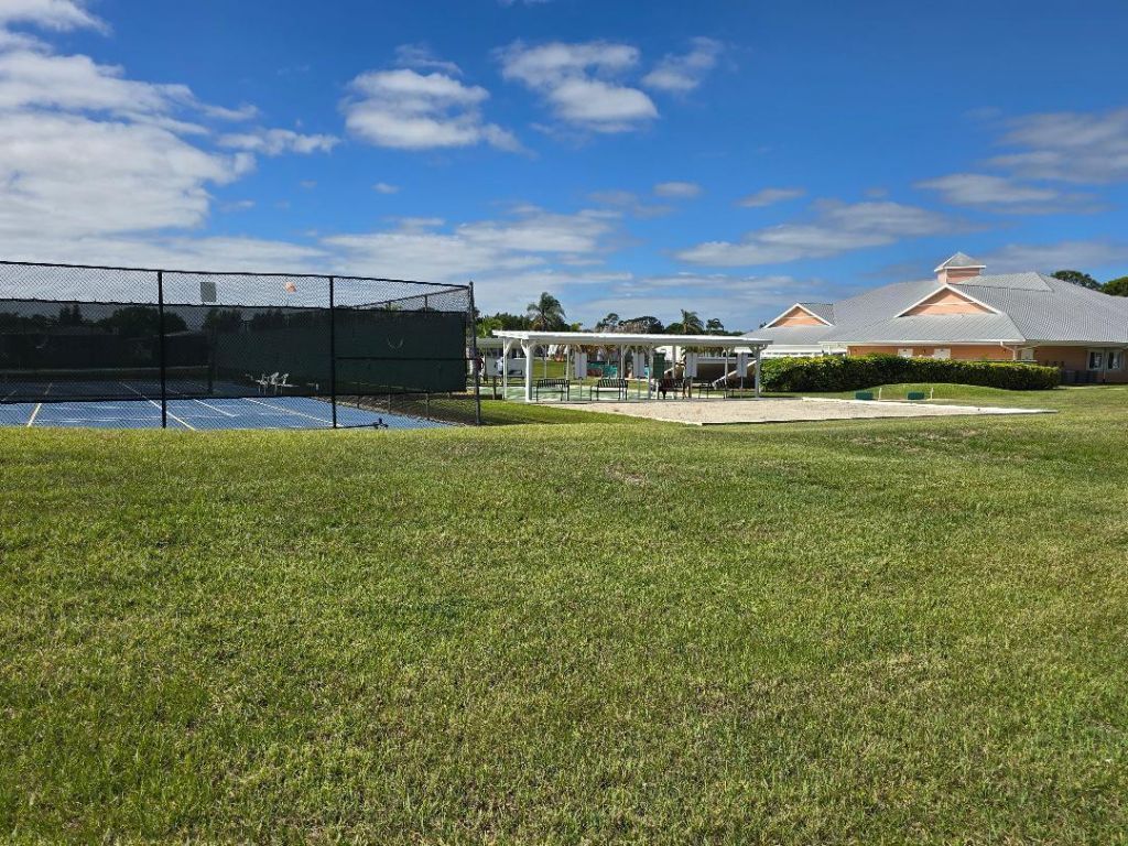 337 Seahorse Terrace, Fort Pierce, FL 34982 Photo