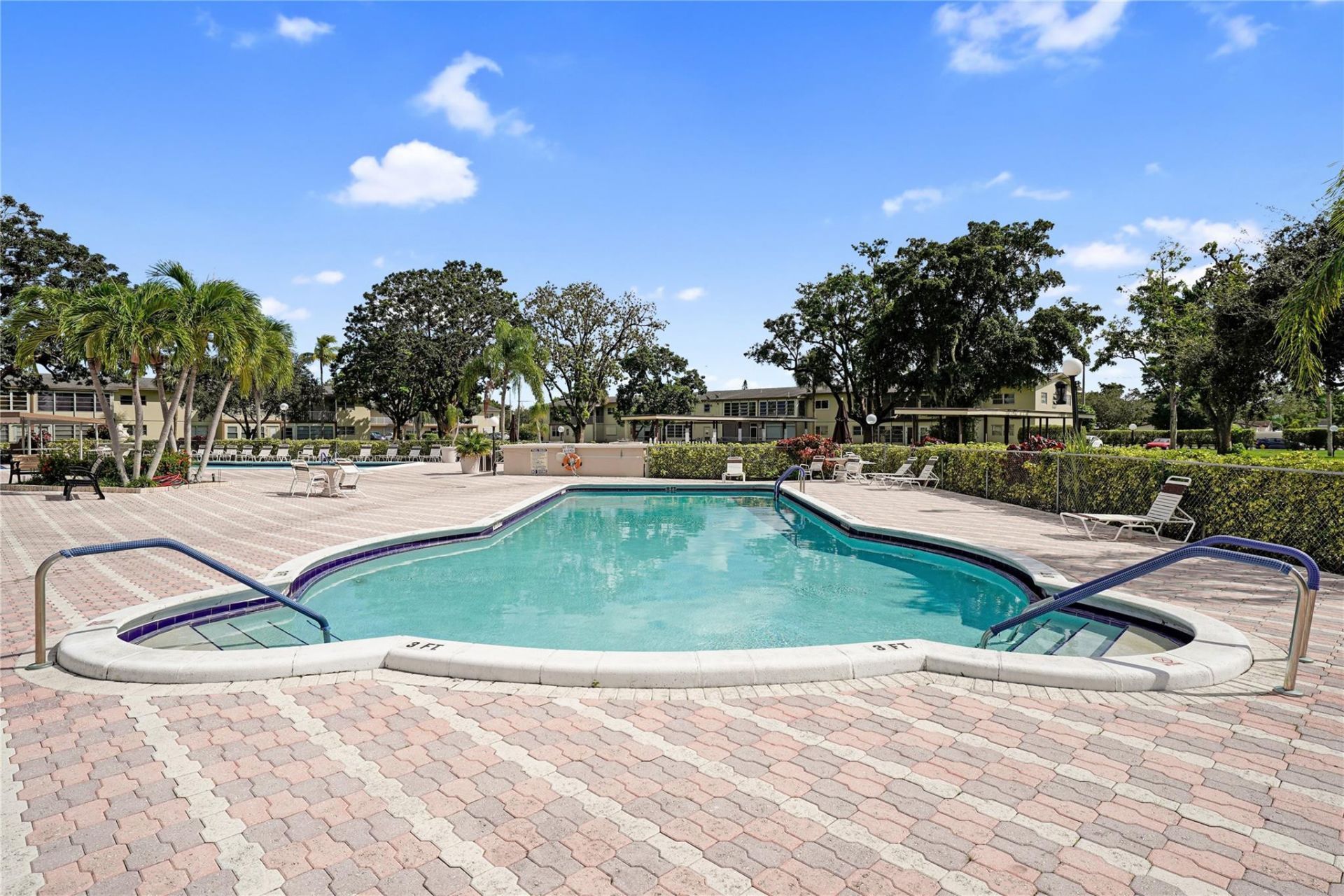 551 NW 76th Terrace, Unit 208, Margate, FL 33063 Photo