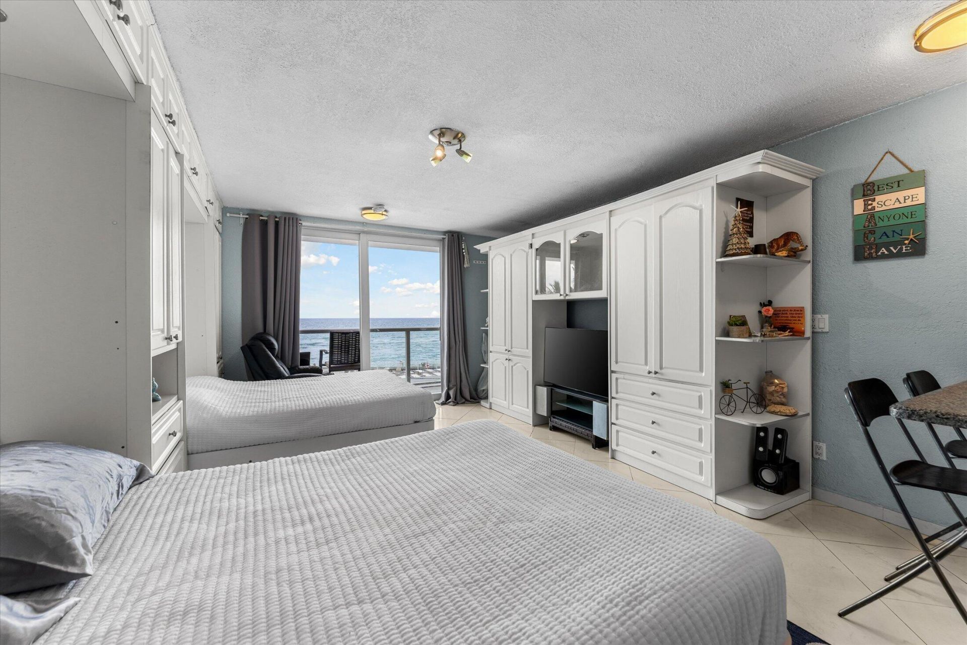 19201 Collins Avenue, Unit 114, Sunny Isles Beach, FL 33160 Photo