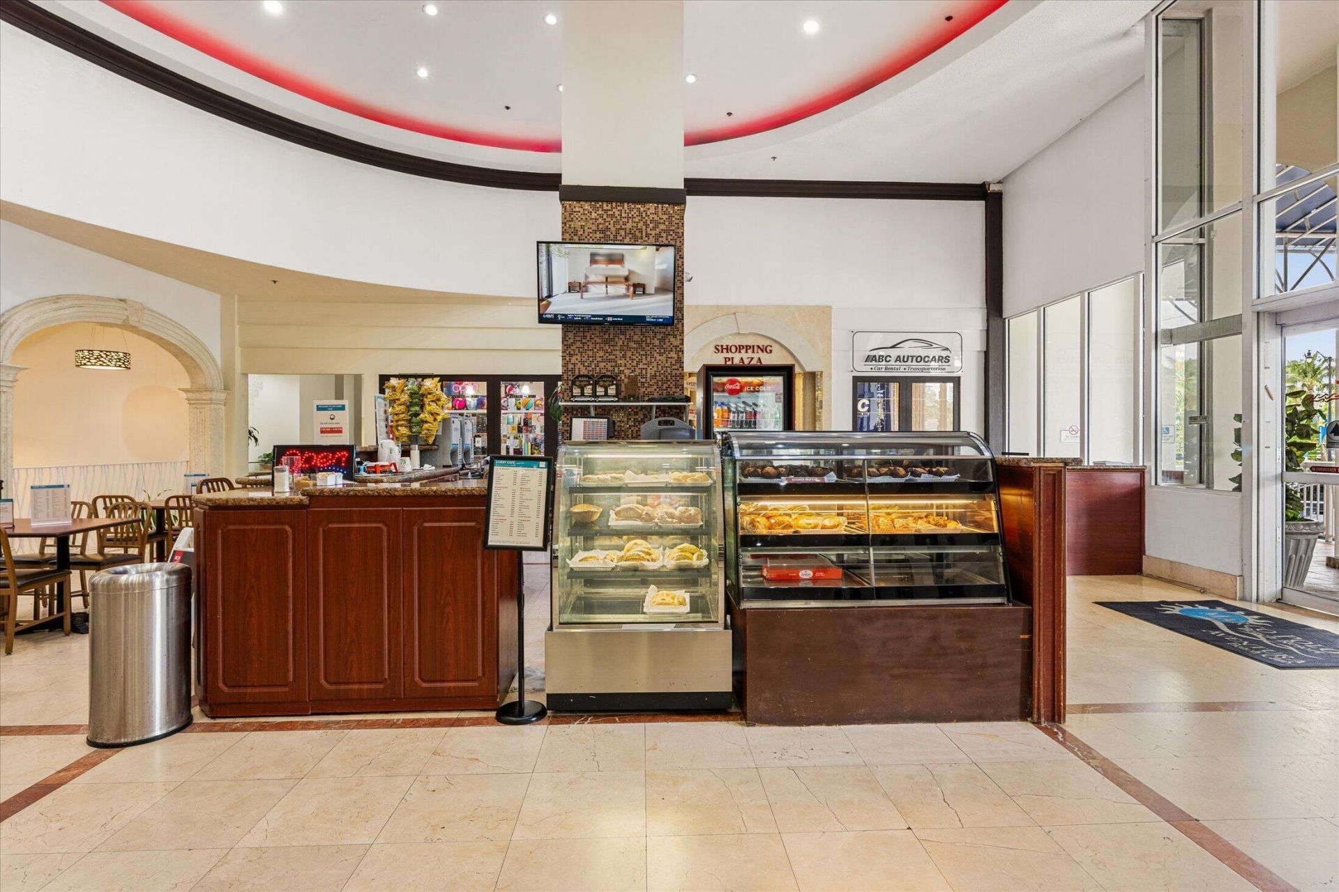 19201 Collins Avenue, Unit 114, Sunny Isles Beach, FL 33160 Photo