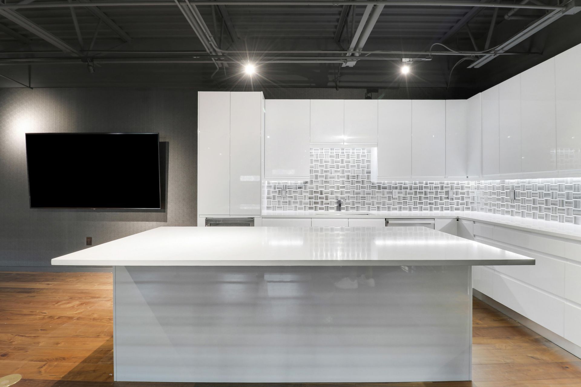 7210 Haverhill Business Parkway, Unit 31 & 32, Riviera Beach, FL 33407 Photo